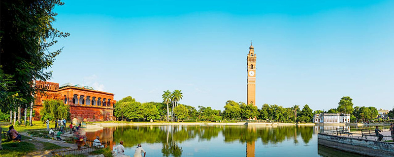 Husainabad Clock Tower 